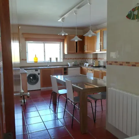 Camarcao Violante Daire